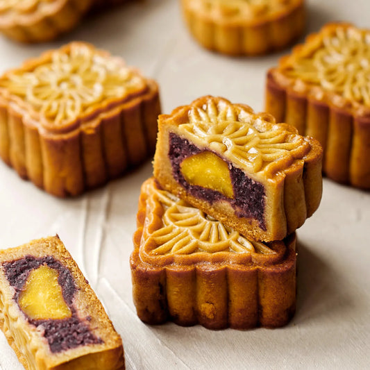 Holiday’s Favourite Foods: It’s Mooncake Time!